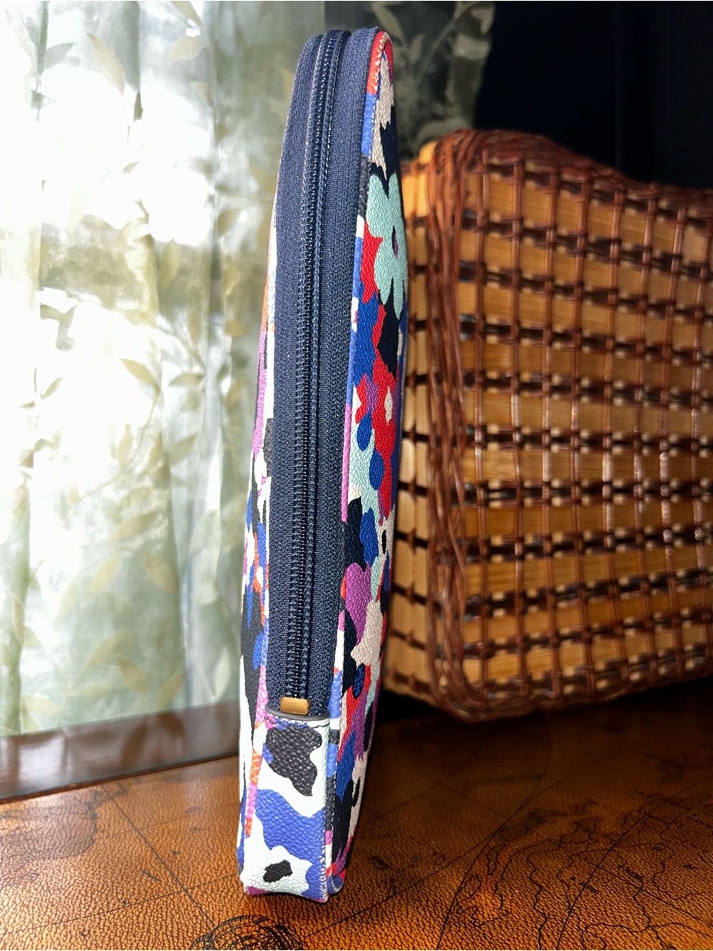 Tory Burch Floral Camouflage iPad or tablet case - used condition - - Picture 5 of 8